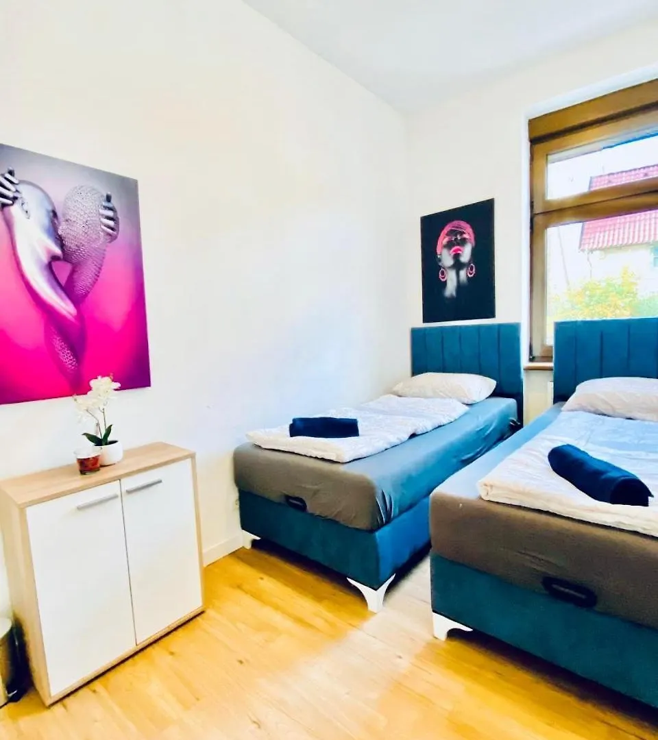 3Br Shared Apt, Ideal Up To 6P, 15-Min To Stammersdorf Apartment Vienna
